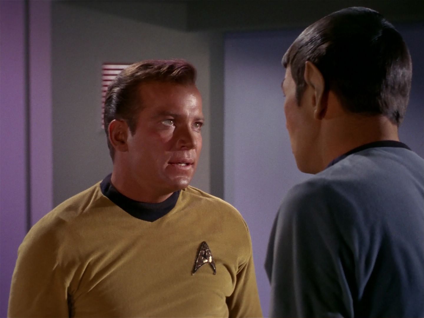 ariane179254_StarTrek_1x04_TheNakedTime_2334.jpg