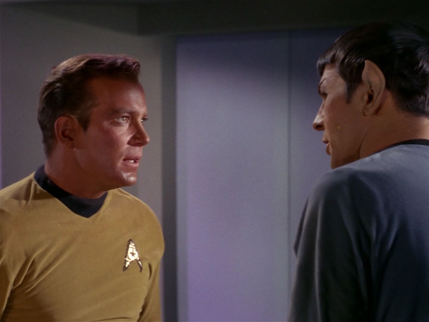 ariane179254_StarTrek_1x04_TheNakedTime_2336.jpg