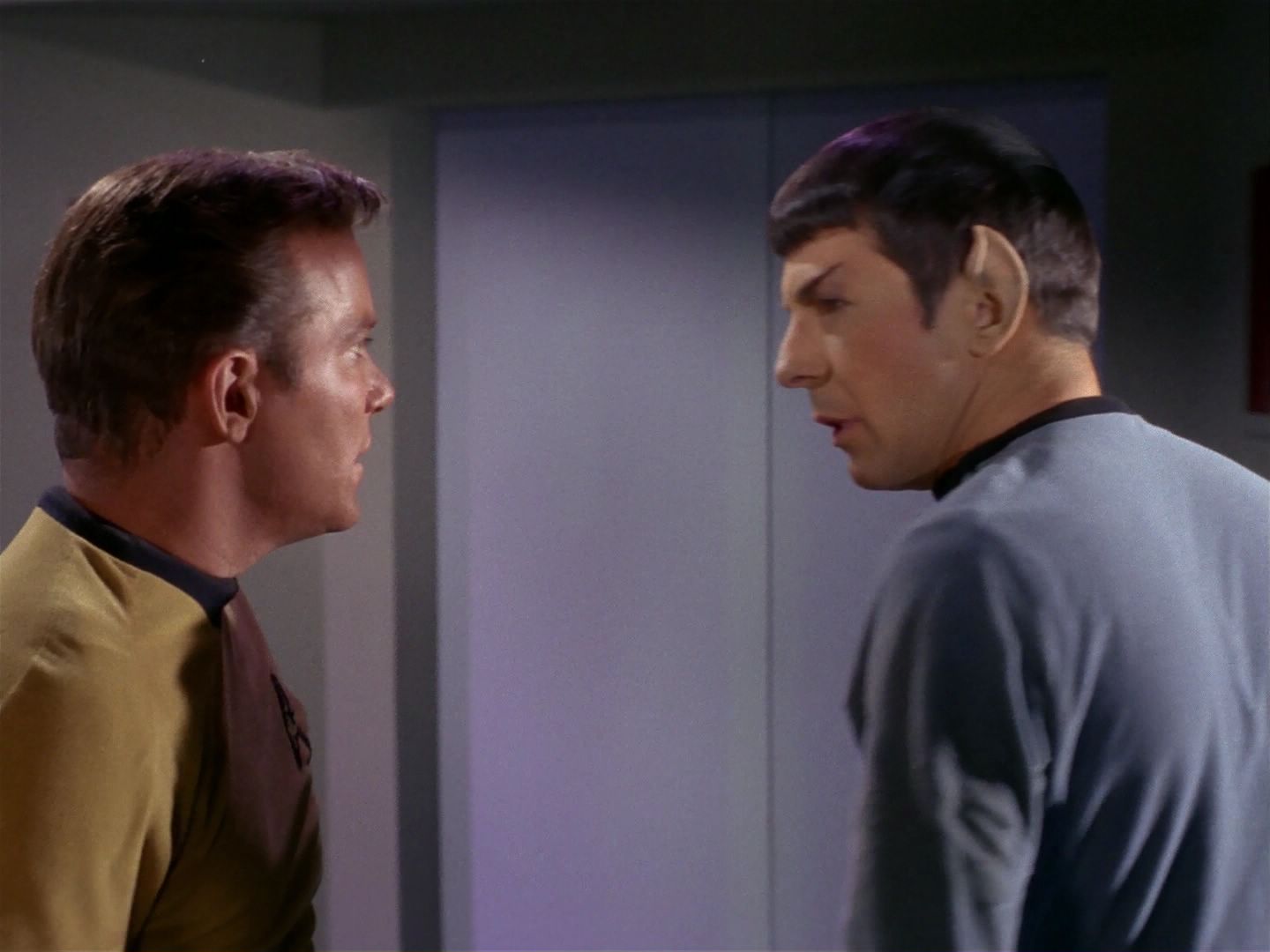 ariane179254_StarTrek_1x04_TheNakedTime_2338.jpg