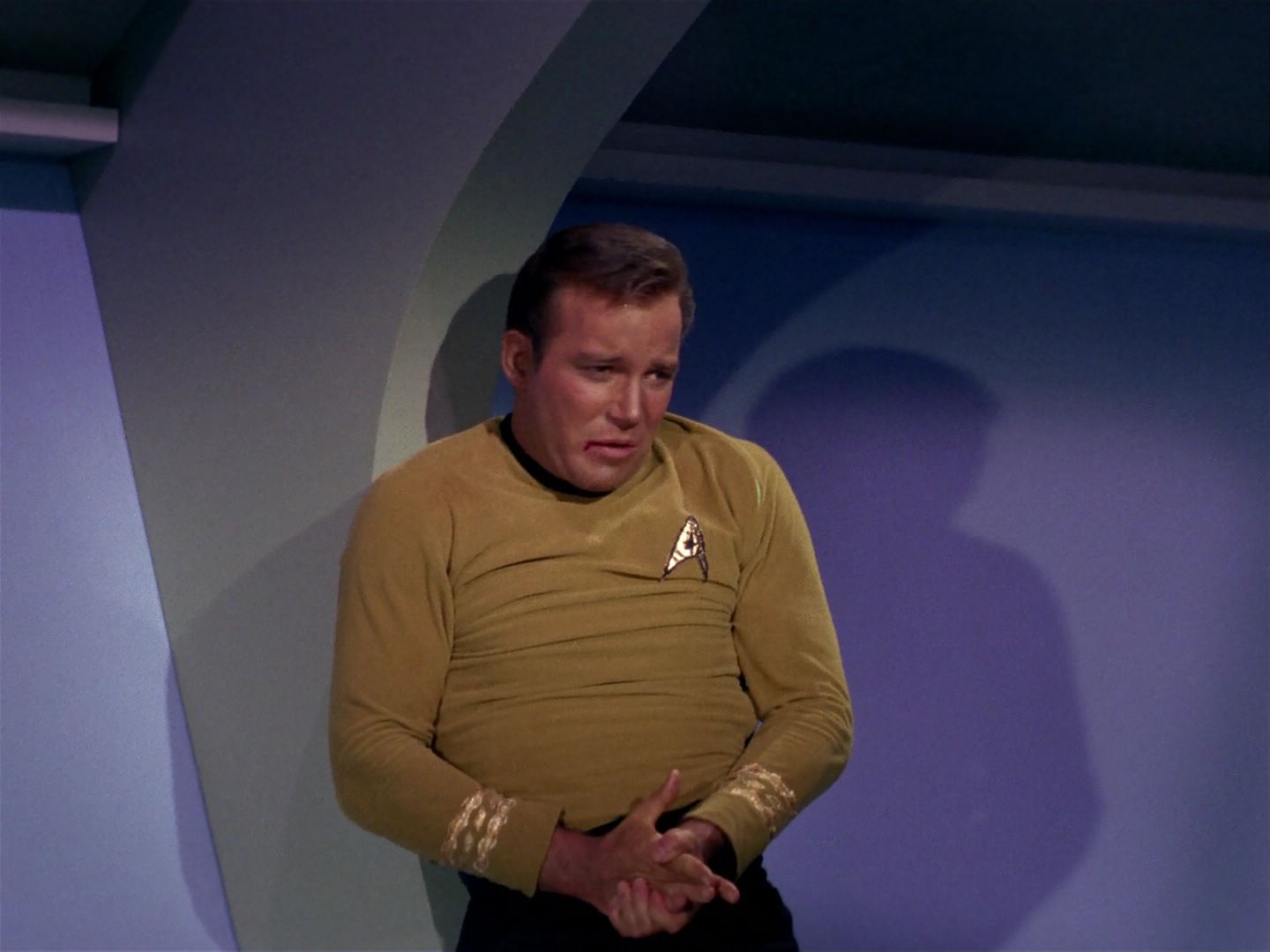 ariane179254_StarTrek_1x04_TheNakedTime_2444.jpg