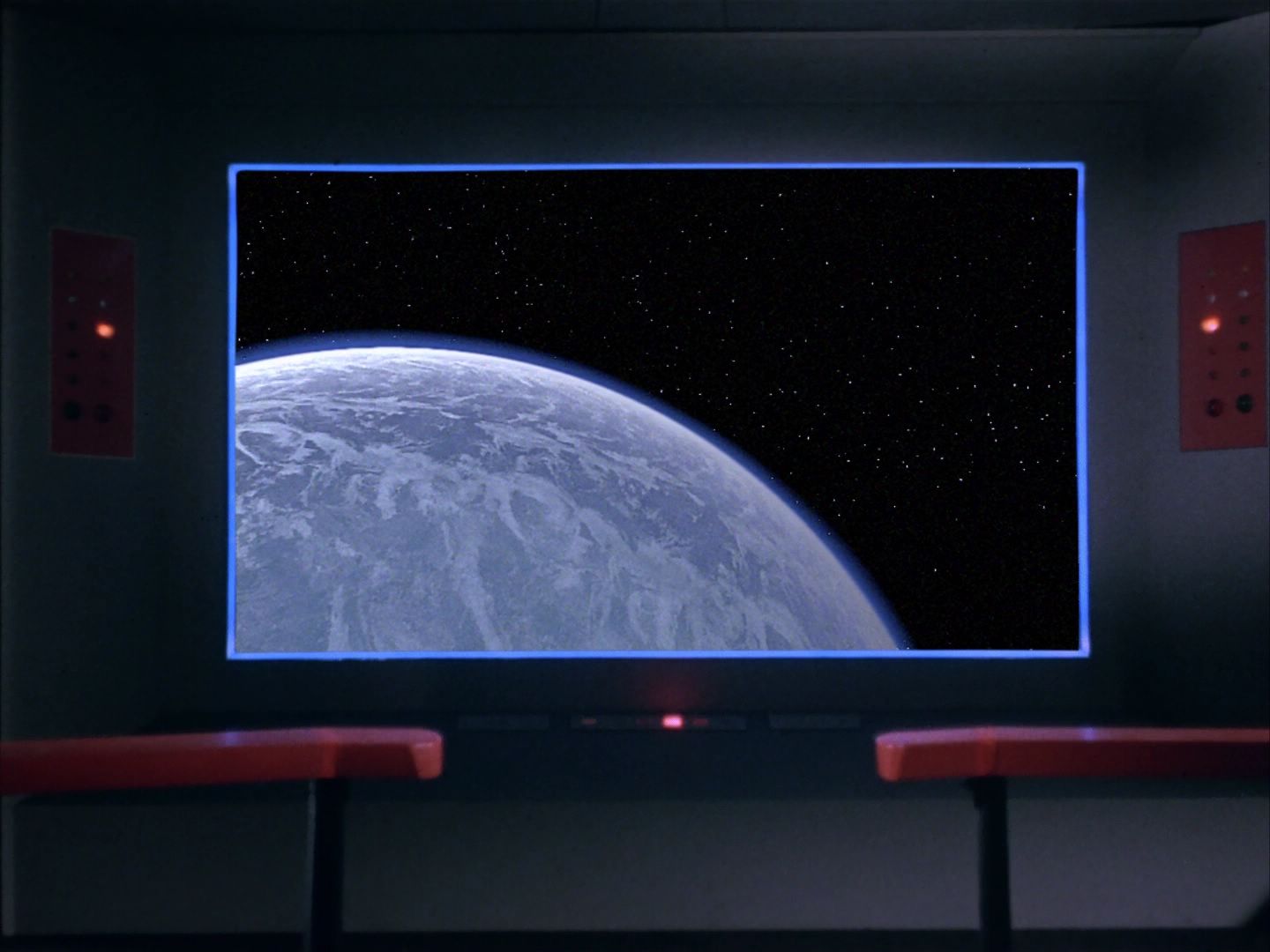 ariane179254_StarTrek_1x04_TheNakedTime-NewEffects_0315.jpg