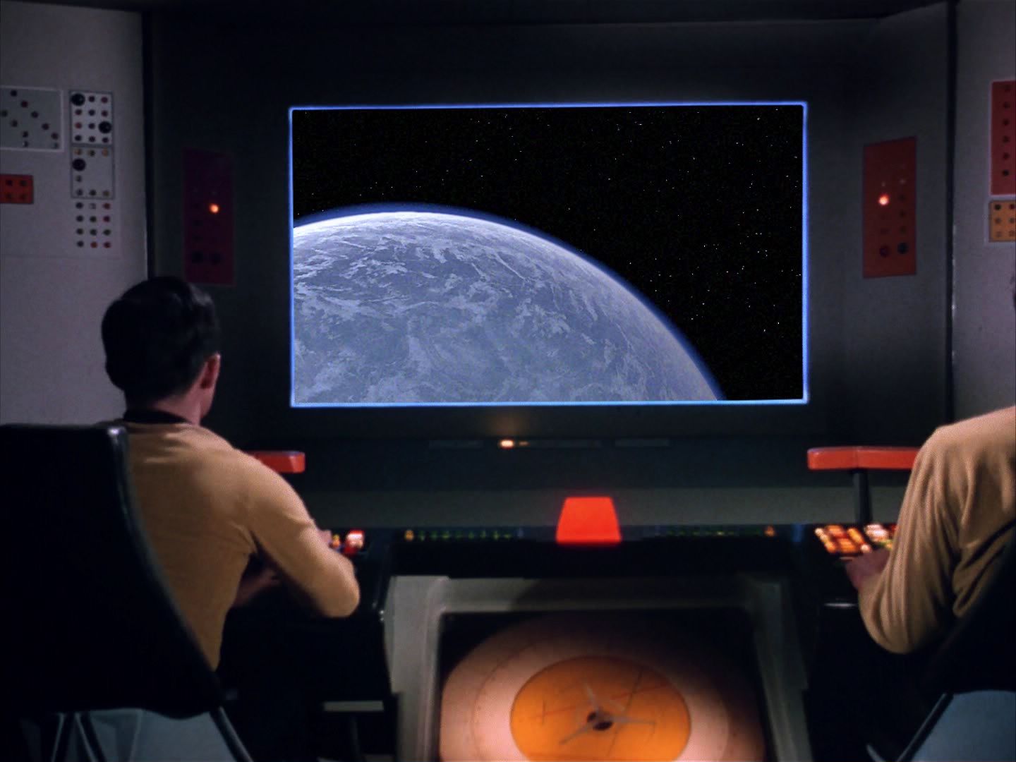 ariane179254_StarTrek_1x04_TheNakedTime-NewEffects_0915.jpg