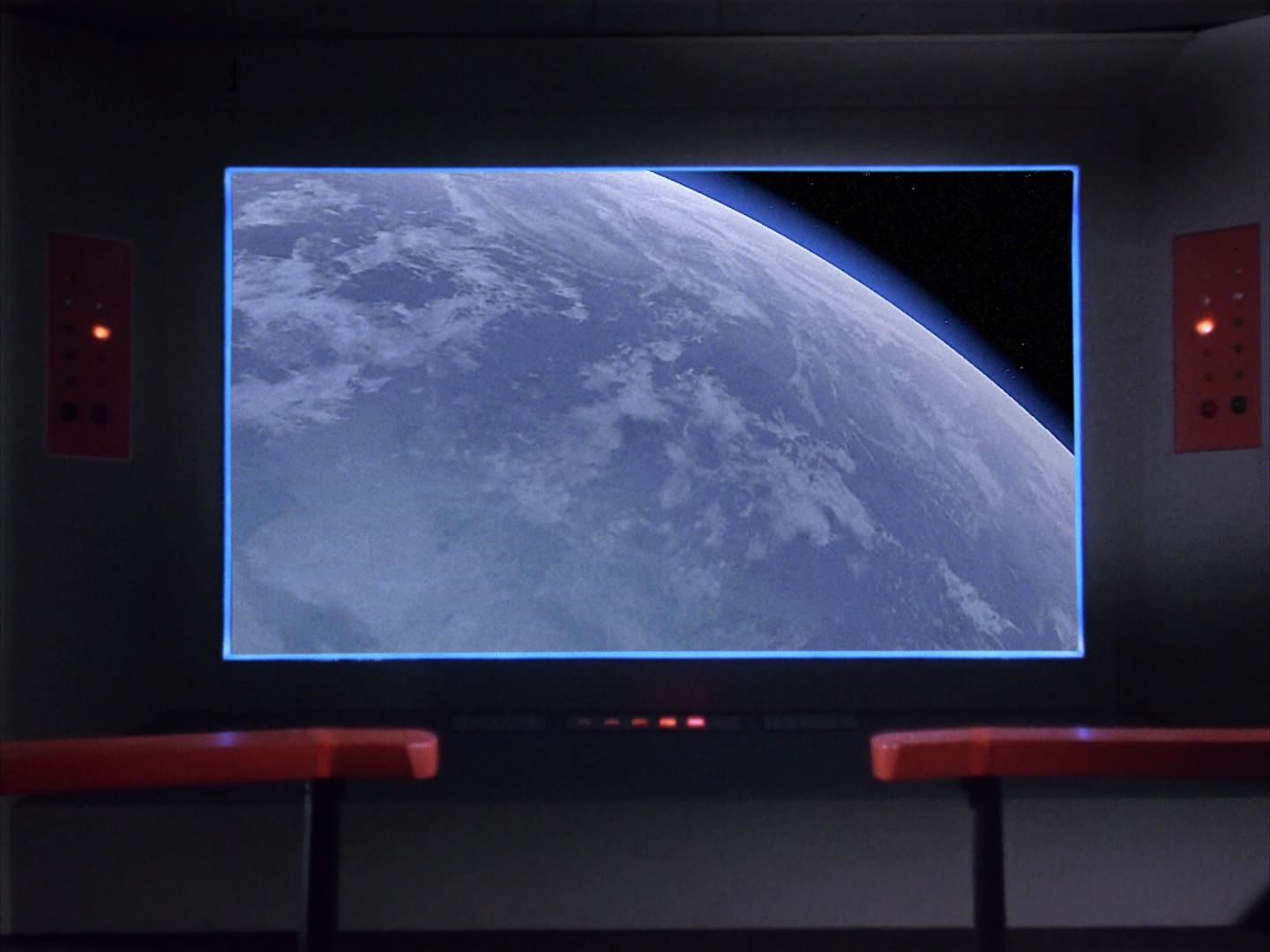 ariane179254_StarTrek_1x04_TheNakedTime-NewEffects_1774.jpg