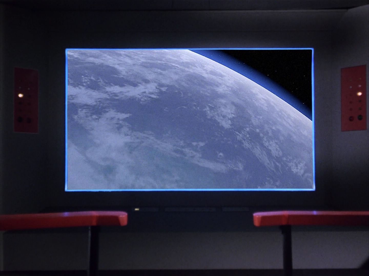 ariane179254_StarTrek_1x04_TheNakedTime-NewEffects_1779.jpg