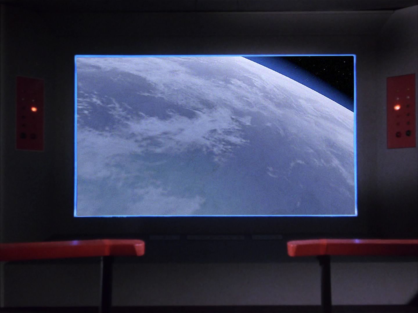 ariane179254_StarTrek_1x04_TheNakedTime-NewEffects_2297.jpg