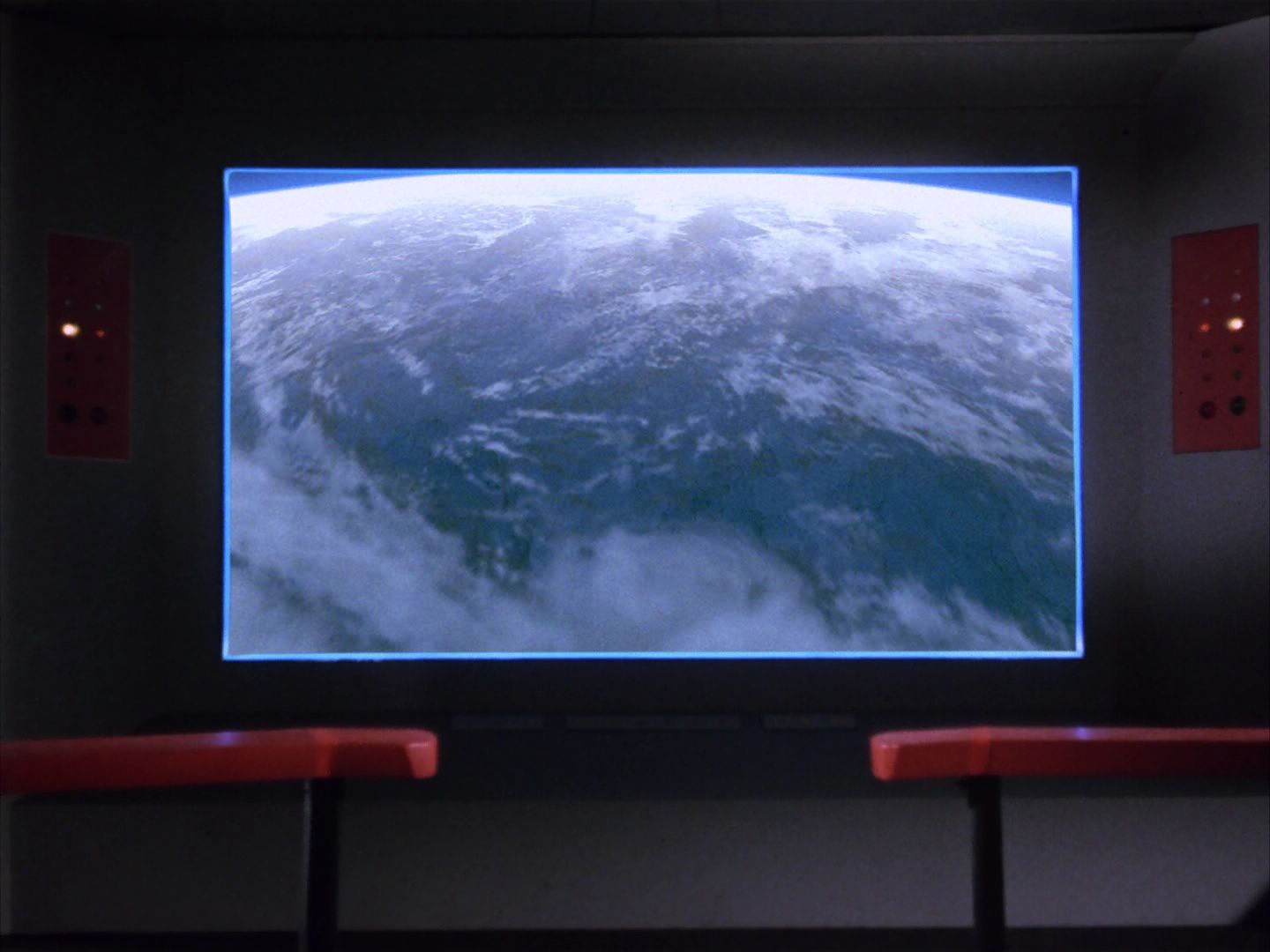 ariane179254_StarTrek_1x04_TheNakedTime-NewEffects_3180.jpg