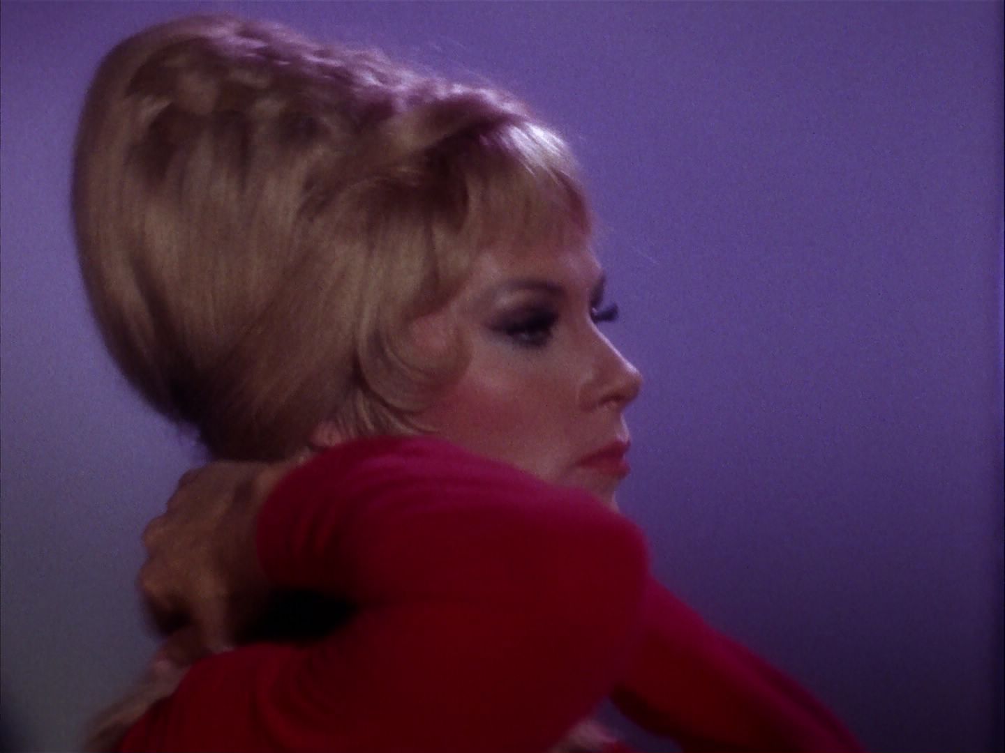 ariane179254_StarTrek_1x05_TheEnemyWithin_0608.jpg