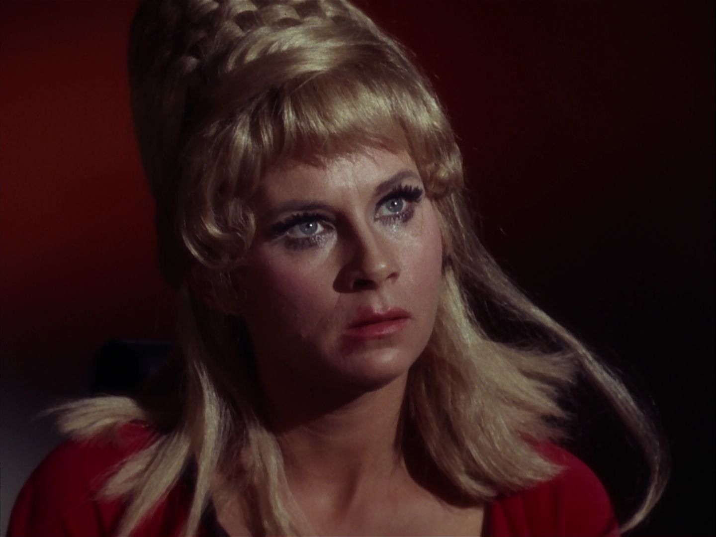 ariane179254_StarTrek_1x05_TheEnemyWithin_0920.jpg