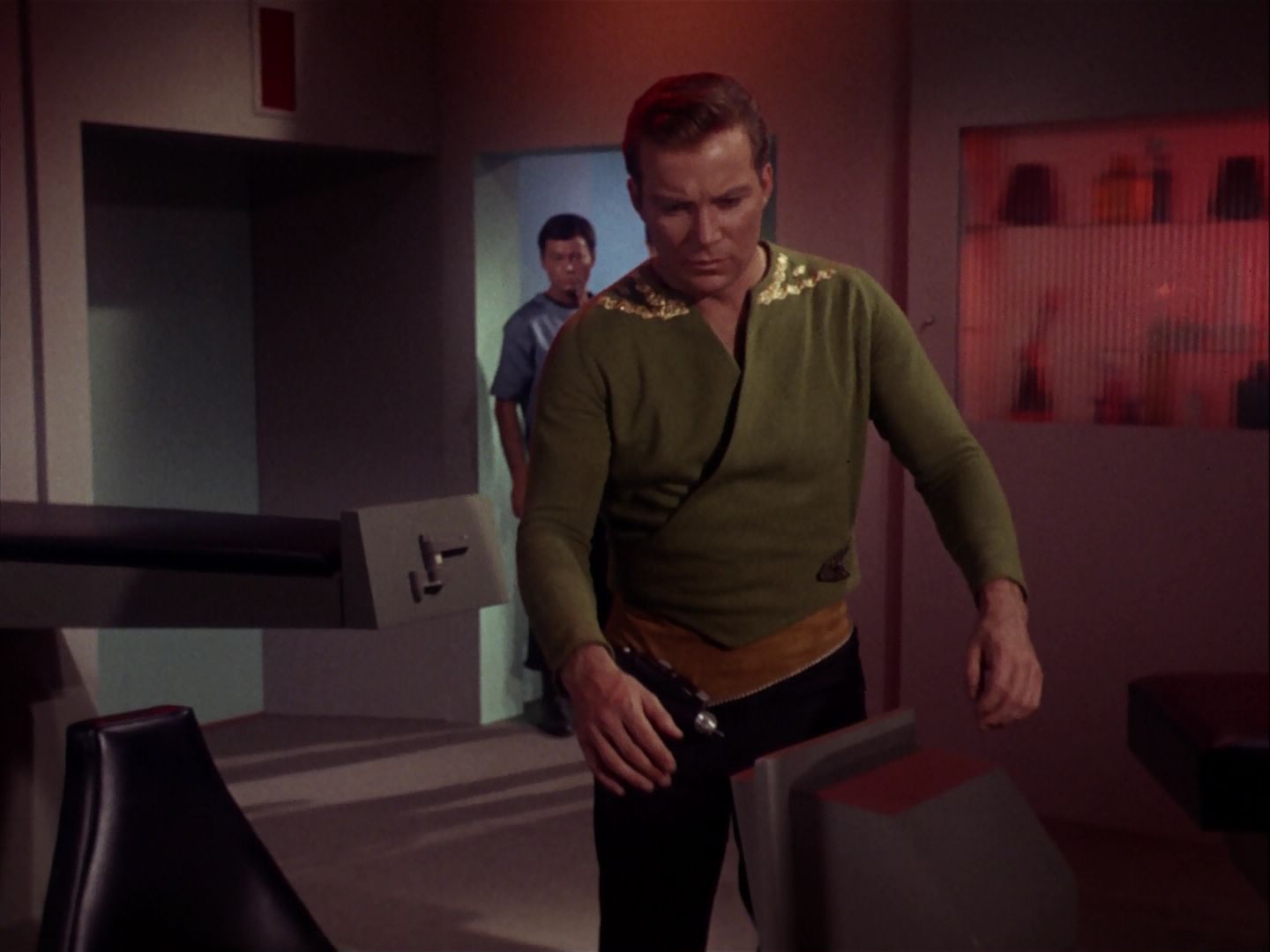 ariane179254_StarTrek_1x05_TheEnemyWithin_1736.jpg