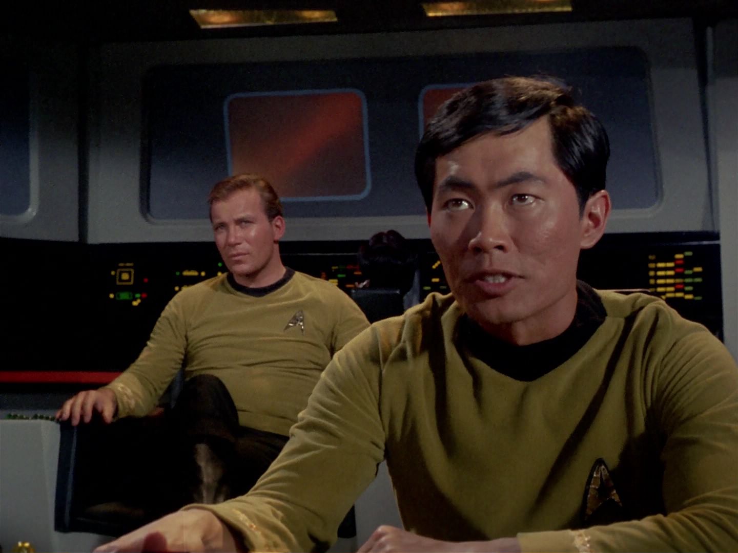 ariane179254_StarTrek_1x06_MuddsWomen_0023.jpg