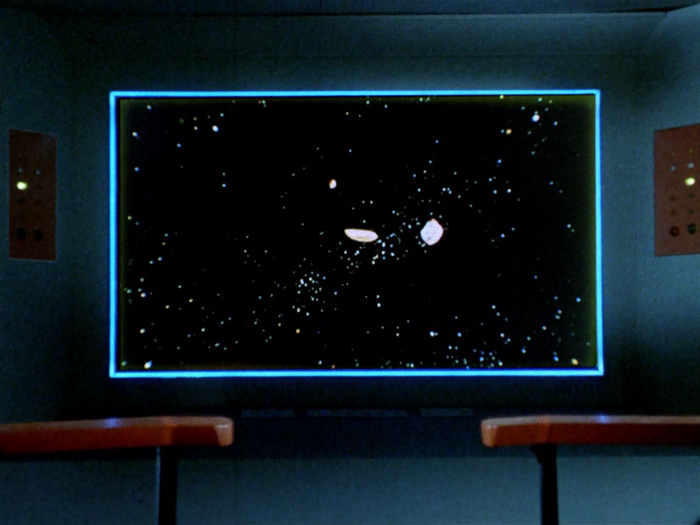 ariane179254_StarTrek_1x06_MuddsWomen_0103.jpg