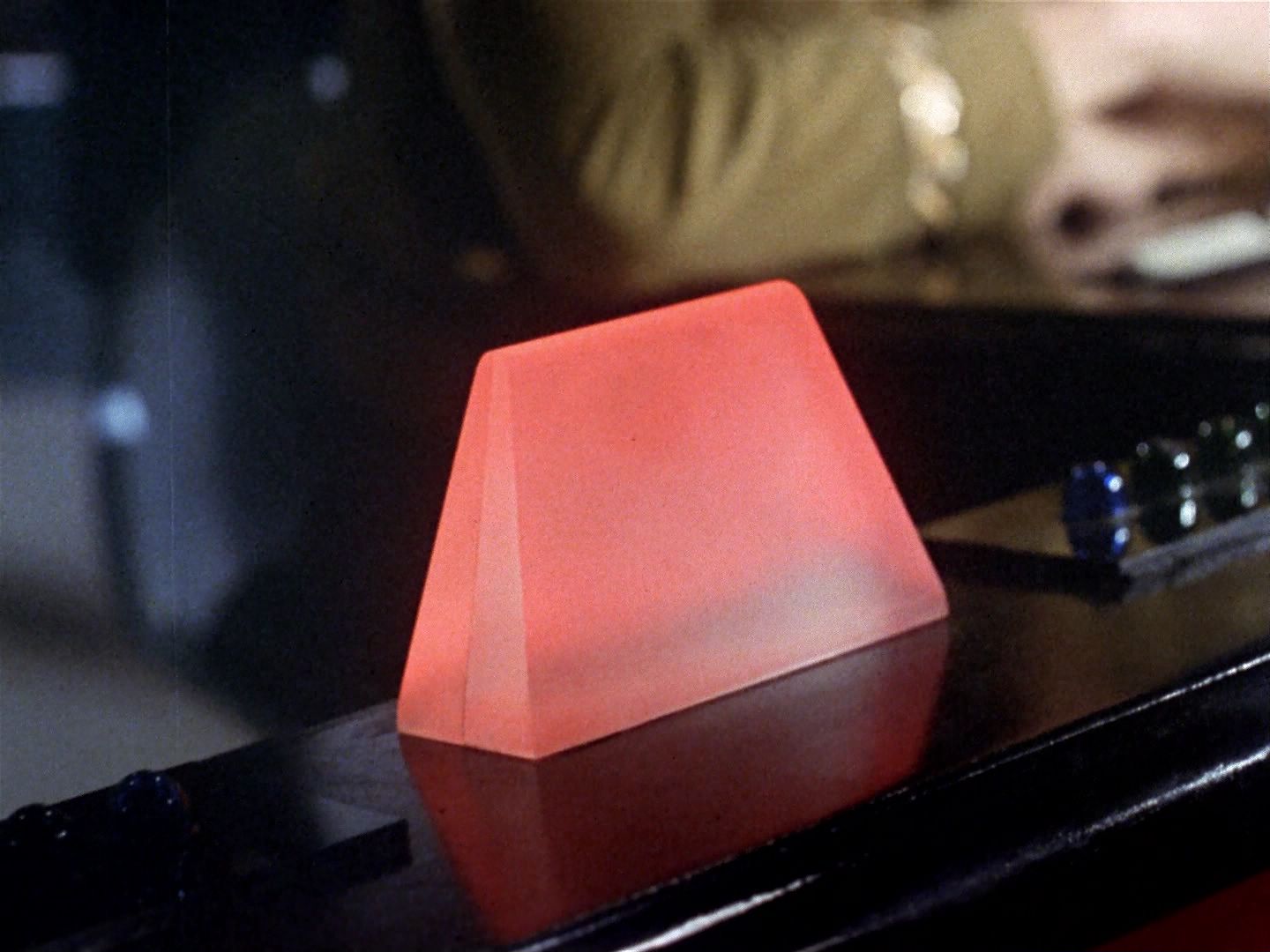 ariane179254_StarTrek_1x06_MuddsWomen_0152.jpg