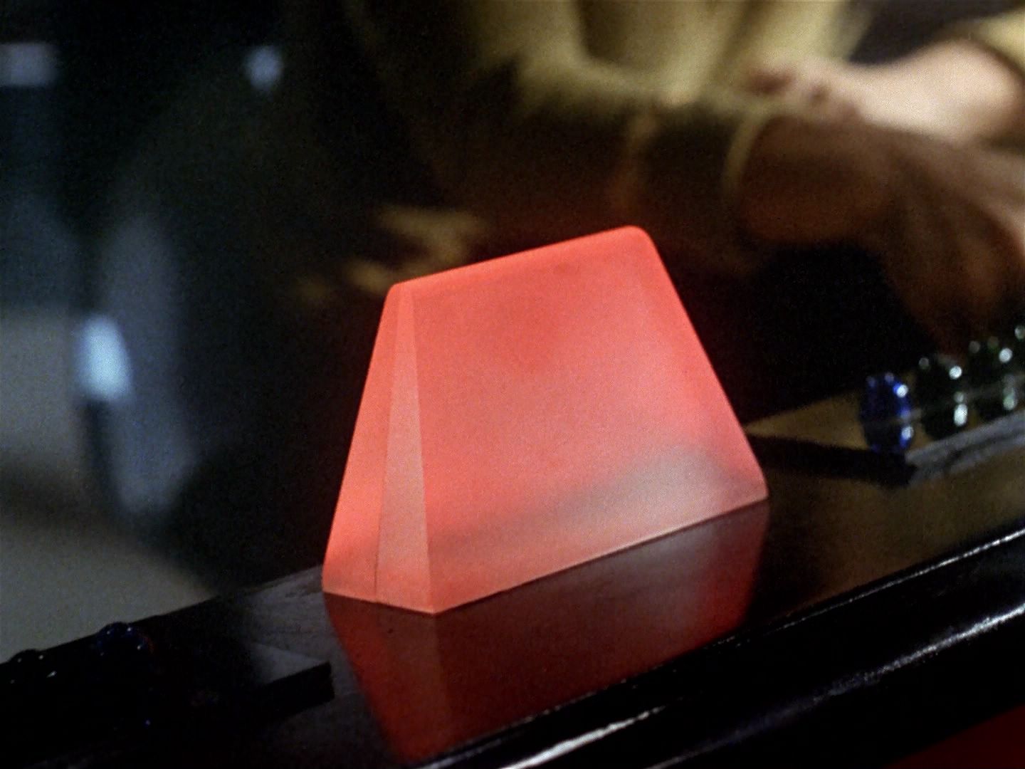 ariane179254_StarTrek_1x06_MuddsWomen_0236.jpg