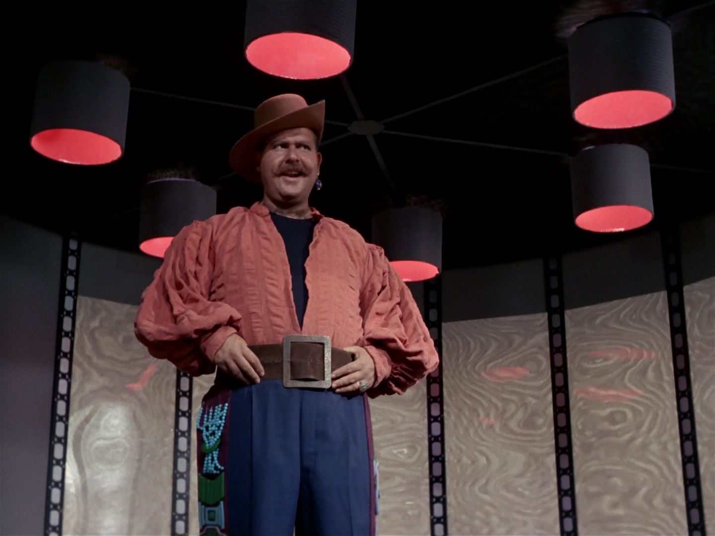 ariane179254_StarTrek_1x06_MuddsWomen_0303.jpg
