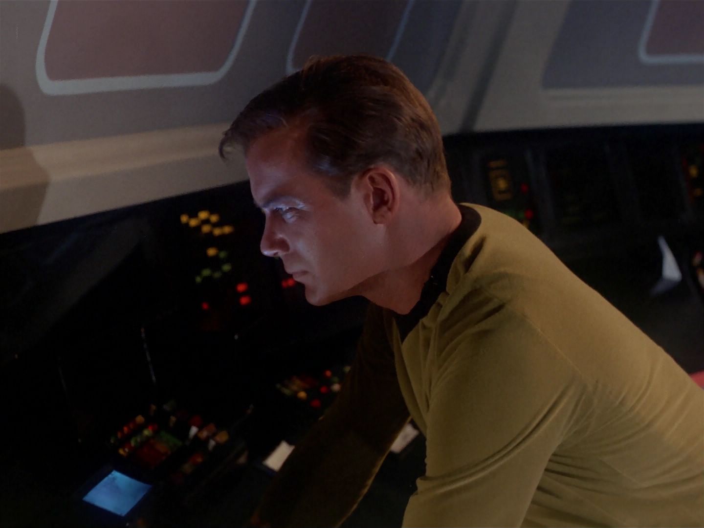 ariane179254_StarTrek_1x06_MuddsWomen_0348.jpg