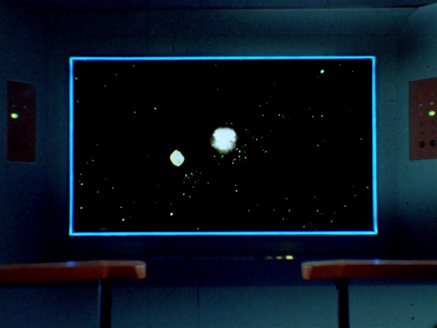 ariane179254_StarTrek_1x06_MuddsWomen_0384.jpg