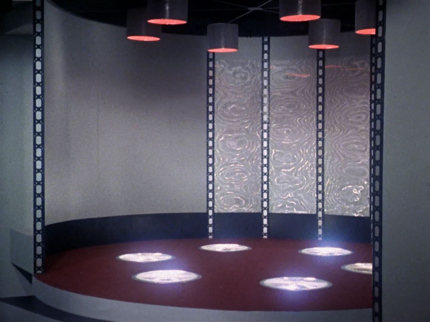 ariane179254_StarTrek_1x06_MuddsWomen_0391.jpg