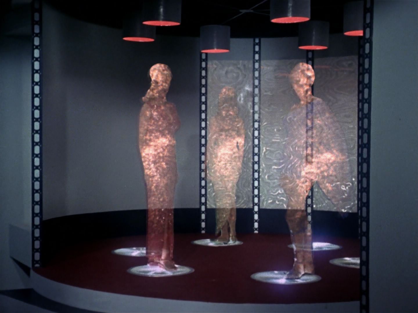 ariane179254_StarTrek_1x06_MuddsWomen_0403.jpg