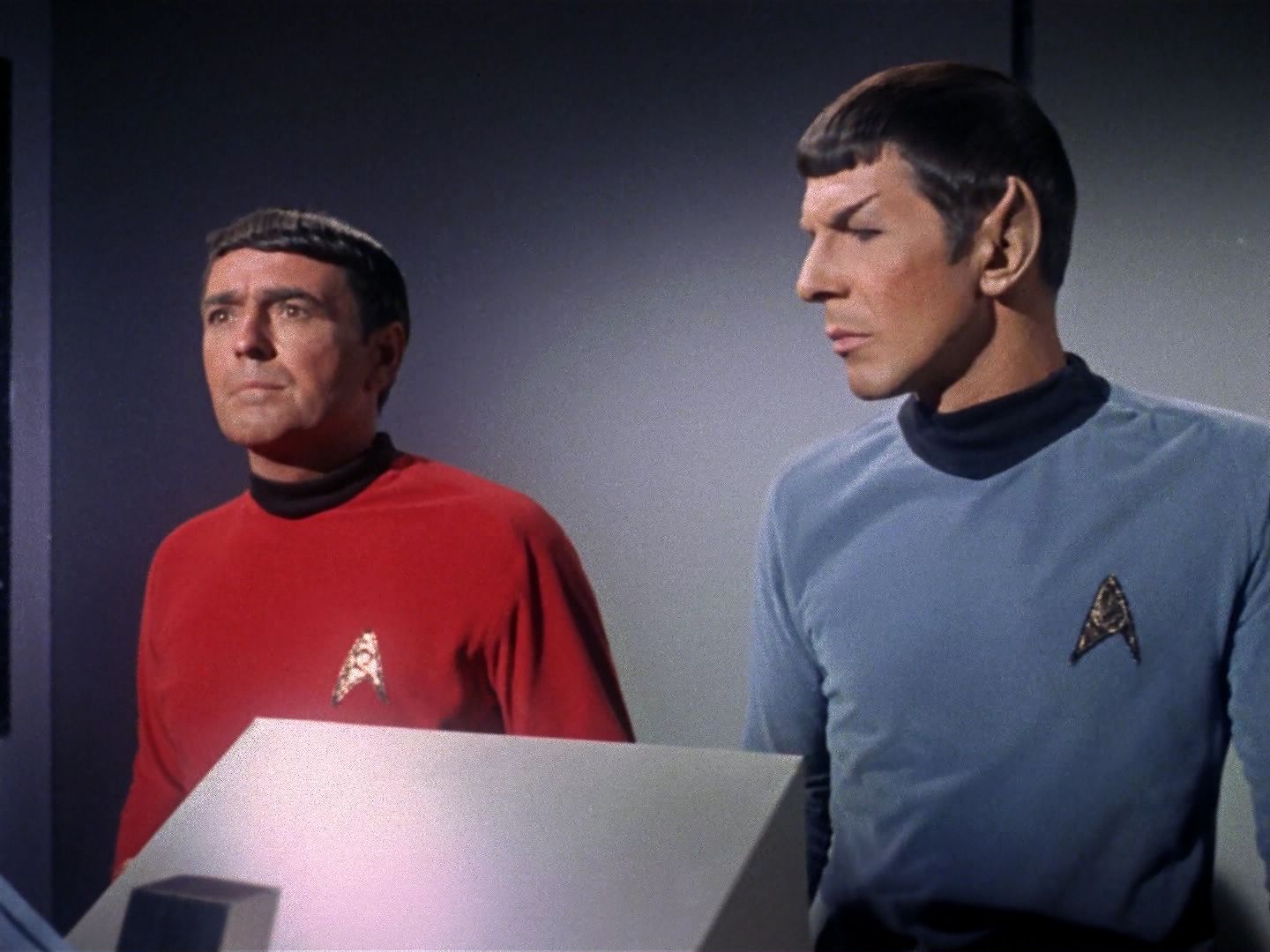 ariane179254_StarTrek_1x06_MuddsWomen_0420.jpg