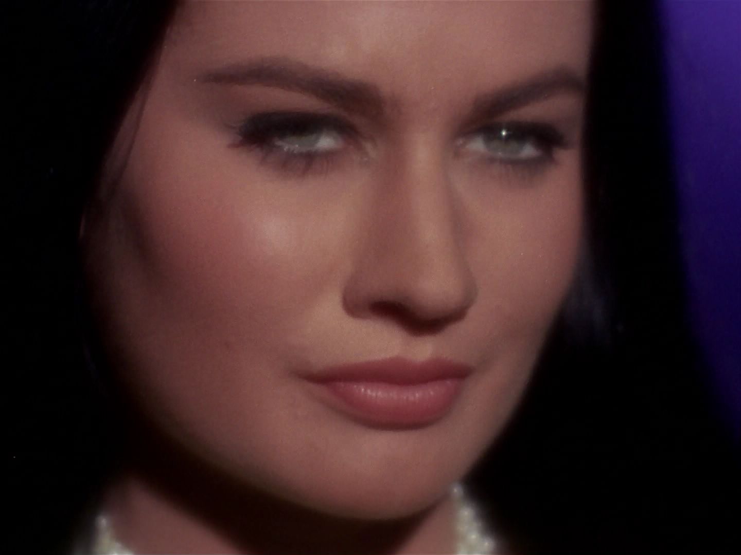 ariane179254_StarTrek_1x06_MuddsWomen_0428.jpg