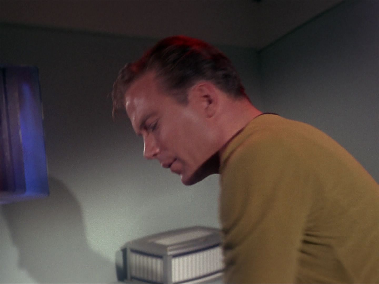 ariane179254_StarTrek_1x06_MuddsWomen_0614.jpg