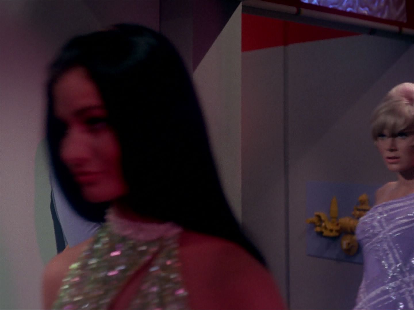 ariane179254_StarTrek_1x06_MuddsWomen_0622.jpg
