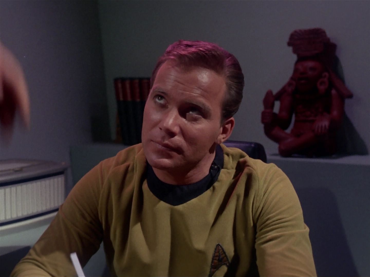 ariane179254_StarTrek_1x06_MuddsWomen_0704.jpg