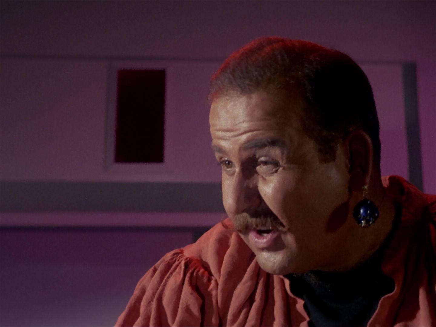 ariane179254_StarTrek_1x06_MuddsWomen_0709.jpg