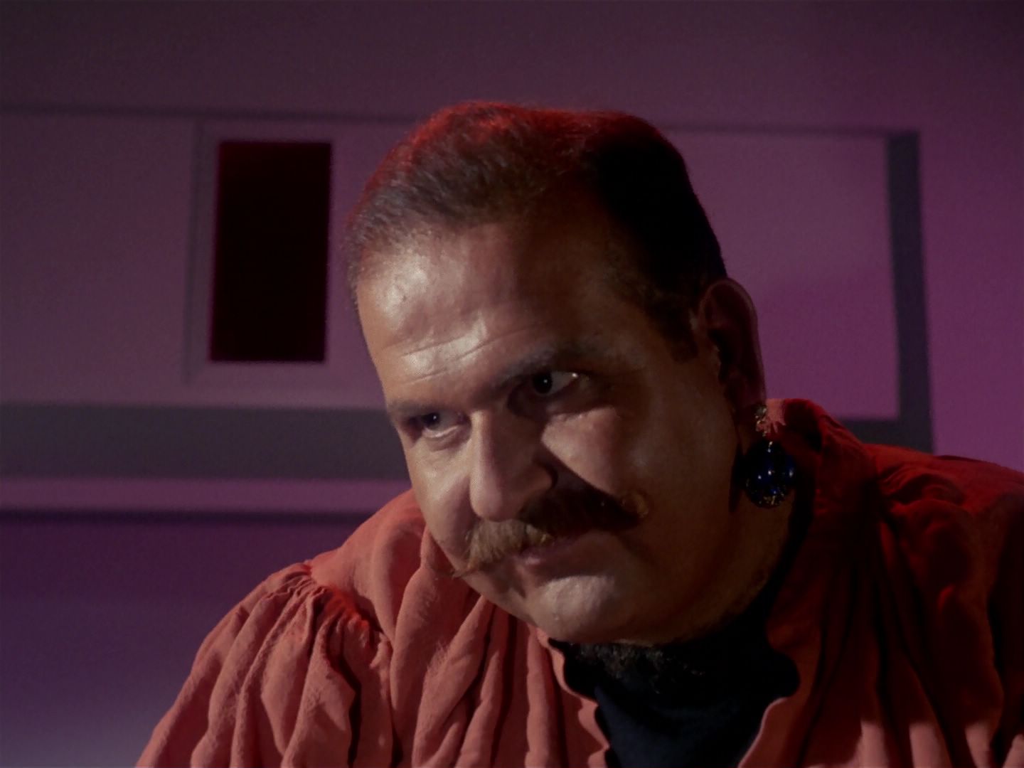 ariane179254_StarTrek_1x06_MuddsWomen_0730.jpg