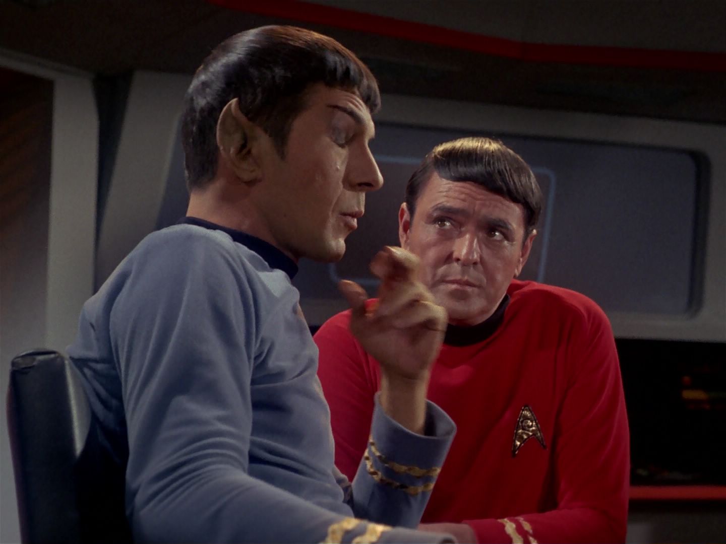 ariane179254_StarTrek_1x06_MuddsWomen_0791.jpg