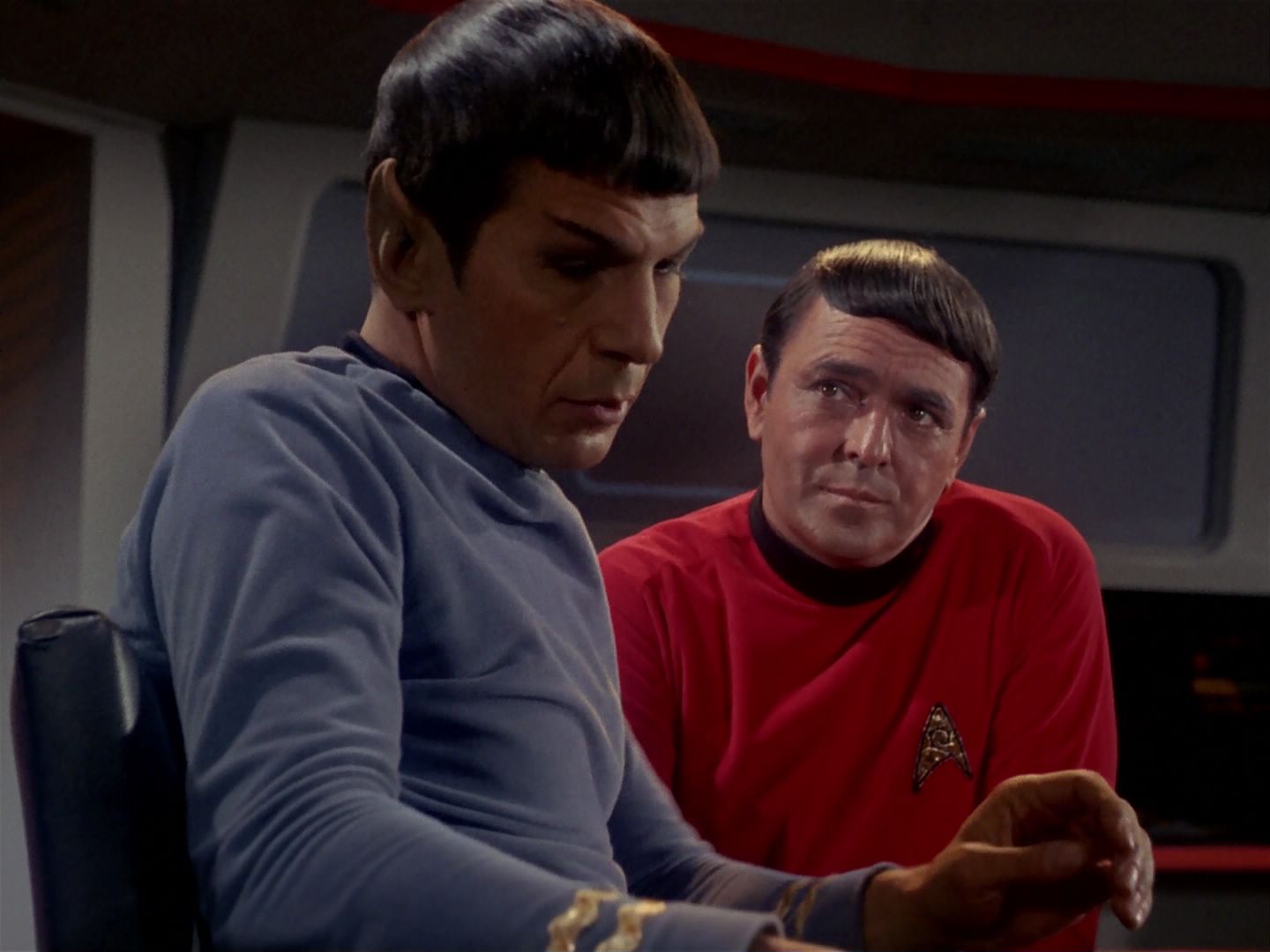 ariane179254_StarTrek_1x06_MuddsWomen_0801.jpg