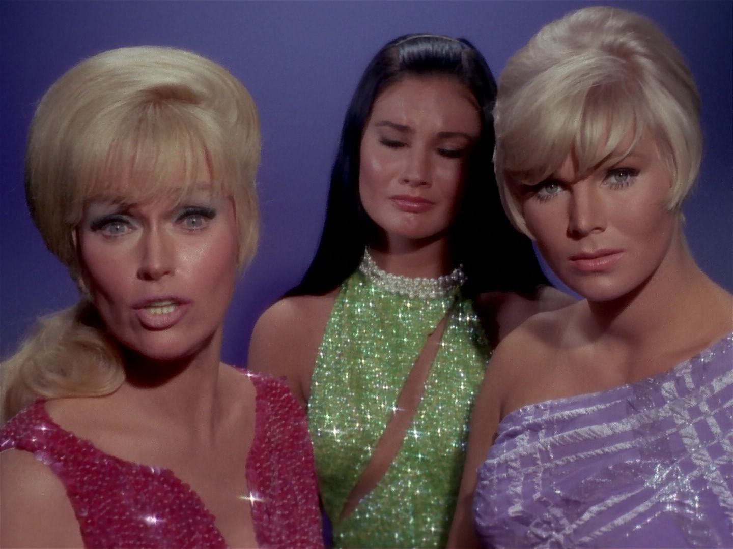 ariane179254_StarTrek_1x06_MuddsWomen_0850.jpg