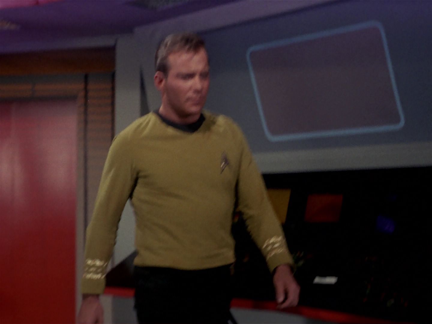 ariane179254_StarTrek_1x06_MuddsWomen_0876.jpg