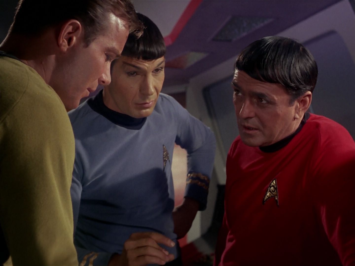 ariane179254_StarTrek_1x06_MuddsWomen_0895.jpg