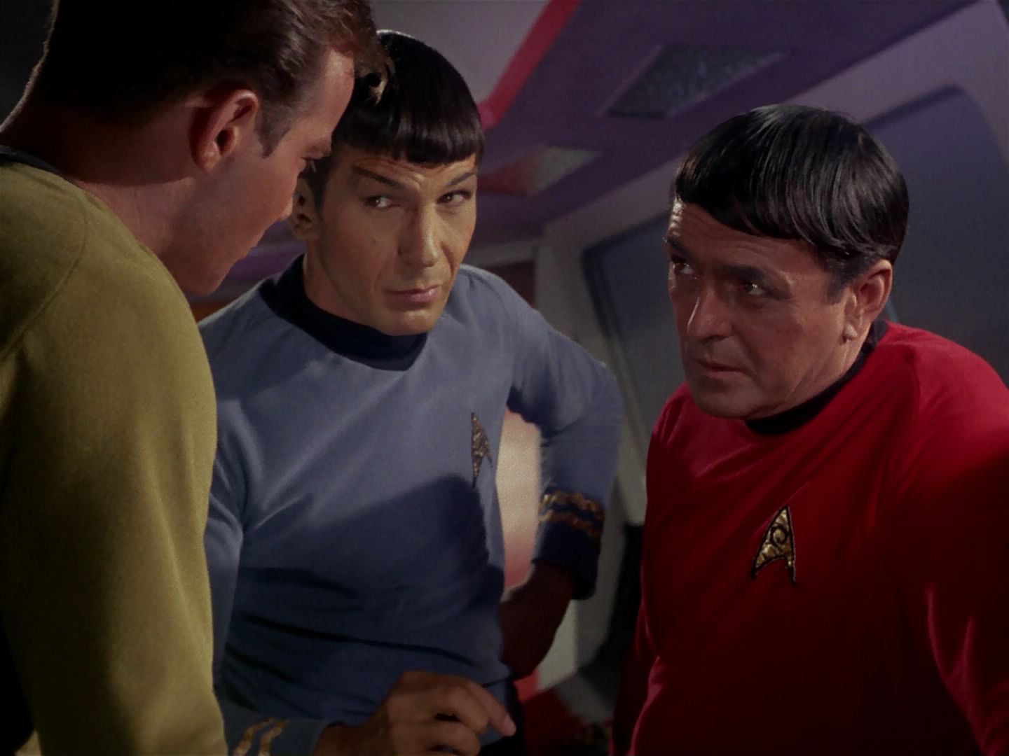 ariane179254_StarTrek_1x06_MuddsWomen_0898.jpg