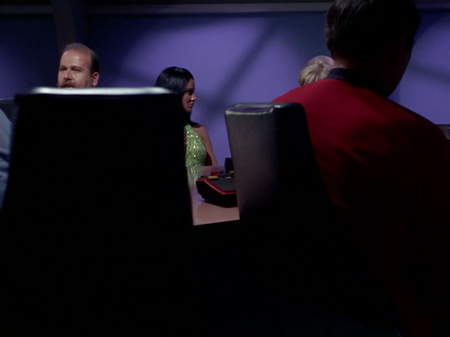ariane179254_StarTrek_1x06_MuddsWomen_0953.jpg