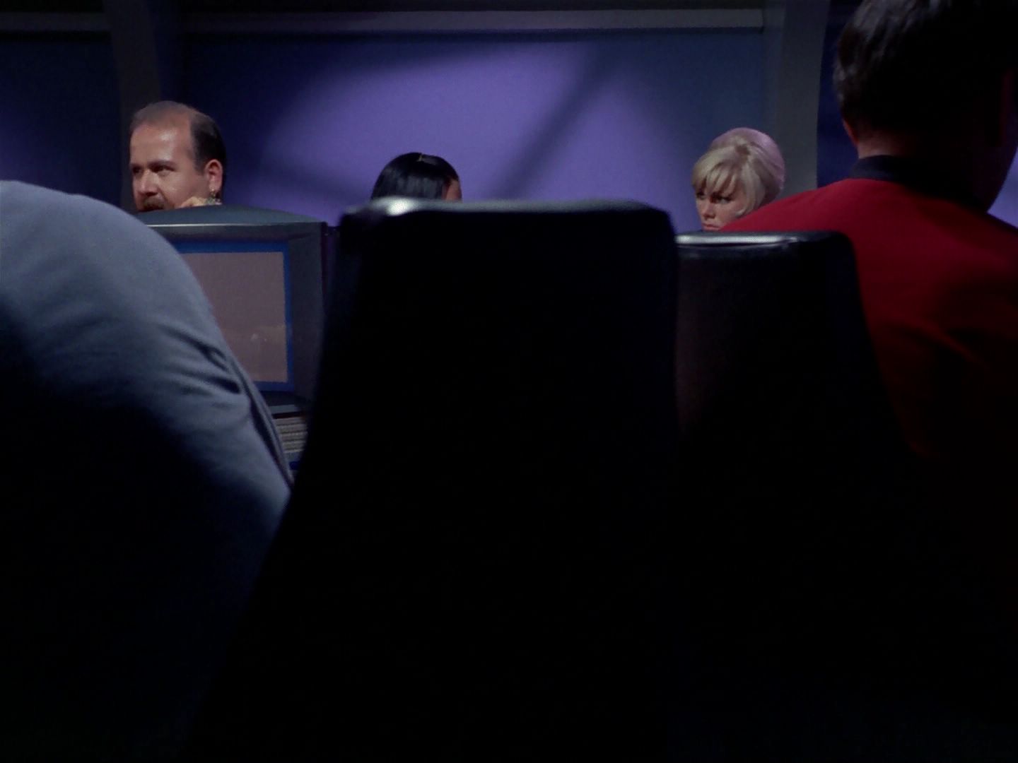 ariane179254_StarTrek_1x06_MuddsWomen_0954.jpg