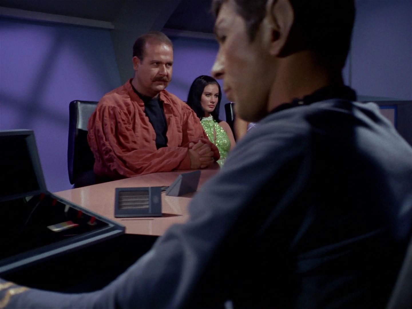 ariane179254_StarTrek_1x06_MuddsWomen_0970.jpg