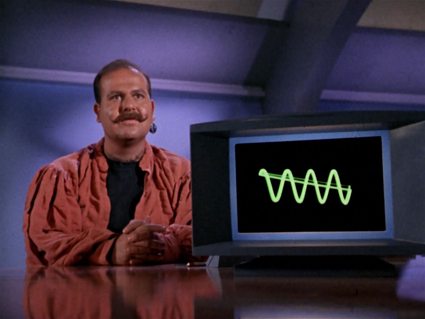 ariane179254_StarTrek_1x06_MuddsWomen_0977.jpg