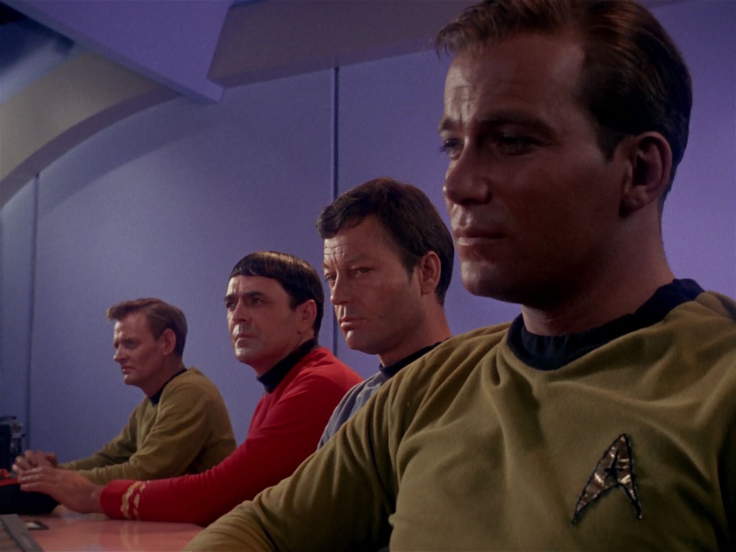 ariane179254_StarTrek_1x06_MuddsWomen_1024.jpg