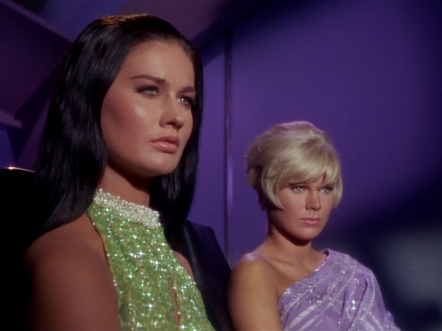 ariane179254_StarTrek_1x06_MuddsWomen_1176.jpg