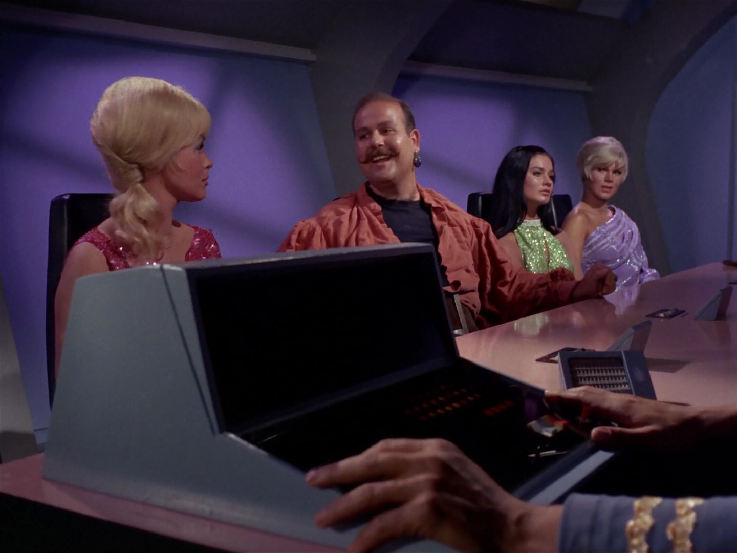 ariane179254_StarTrek_1x06_MuddsWomen_1208.jpg