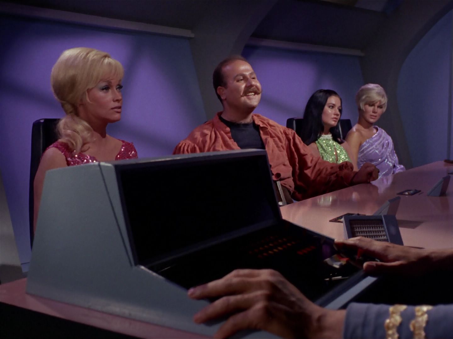ariane179254_StarTrek_1x06_MuddsWomen_1211.jpg