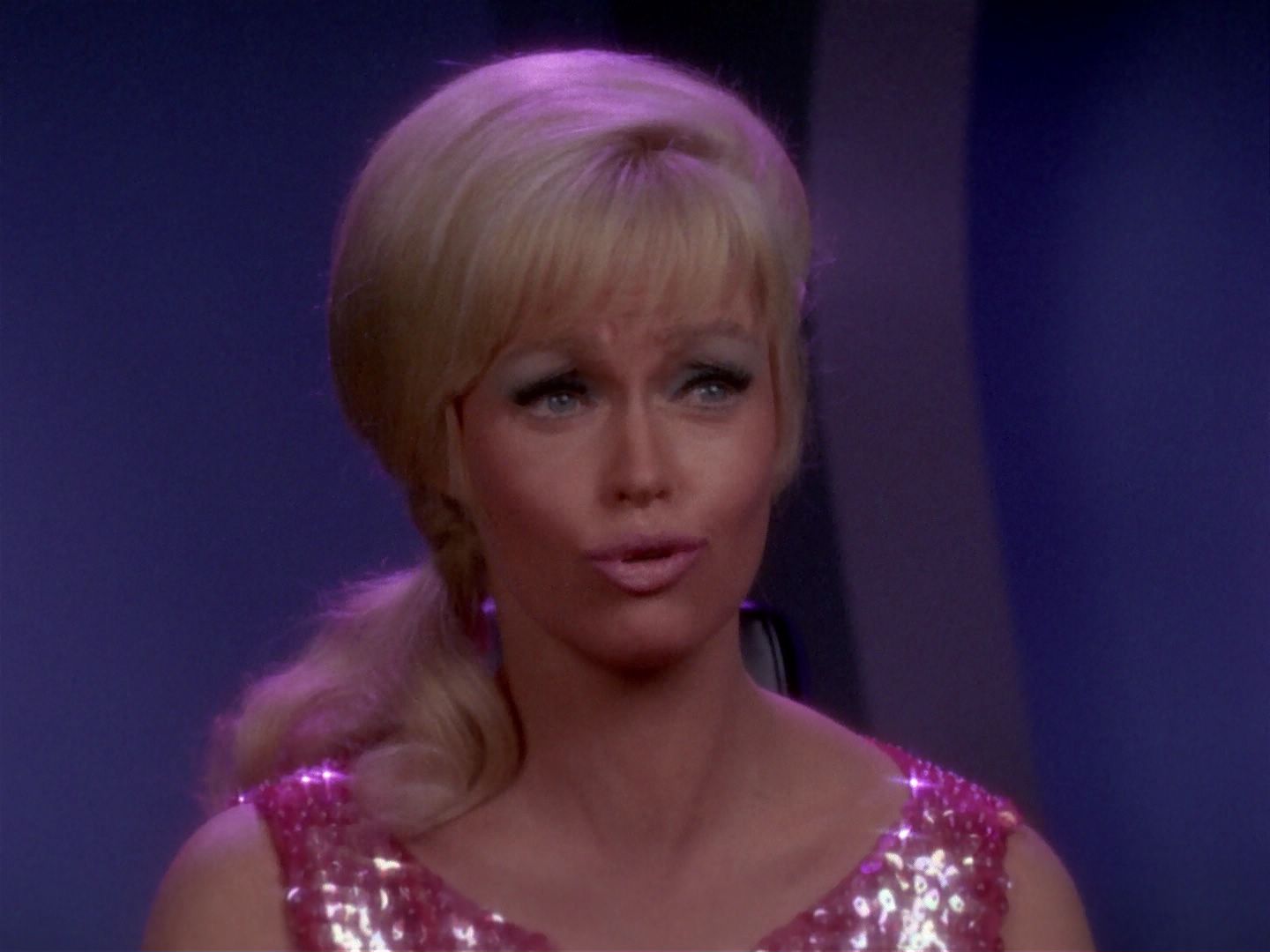 ariane179254_StarTrek_1x06_MuddsWomen_1258.jpg