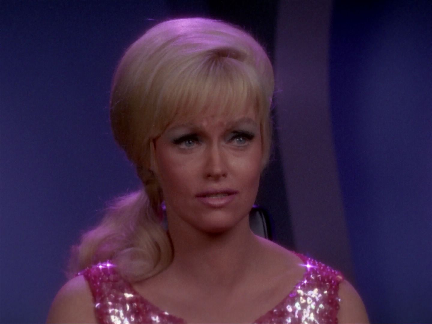 ariane179254_StarTrek_1x06_MuddsWomen_1259.jpg