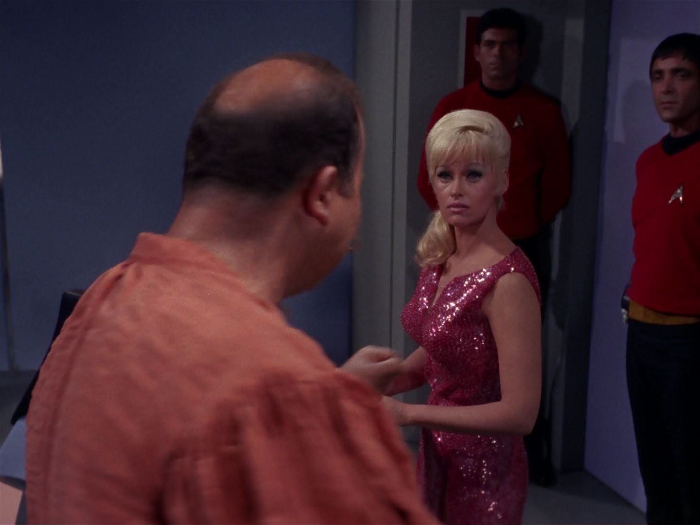 ariane179254_StarTrek_1x06_MuddsWomen_1405.jpg