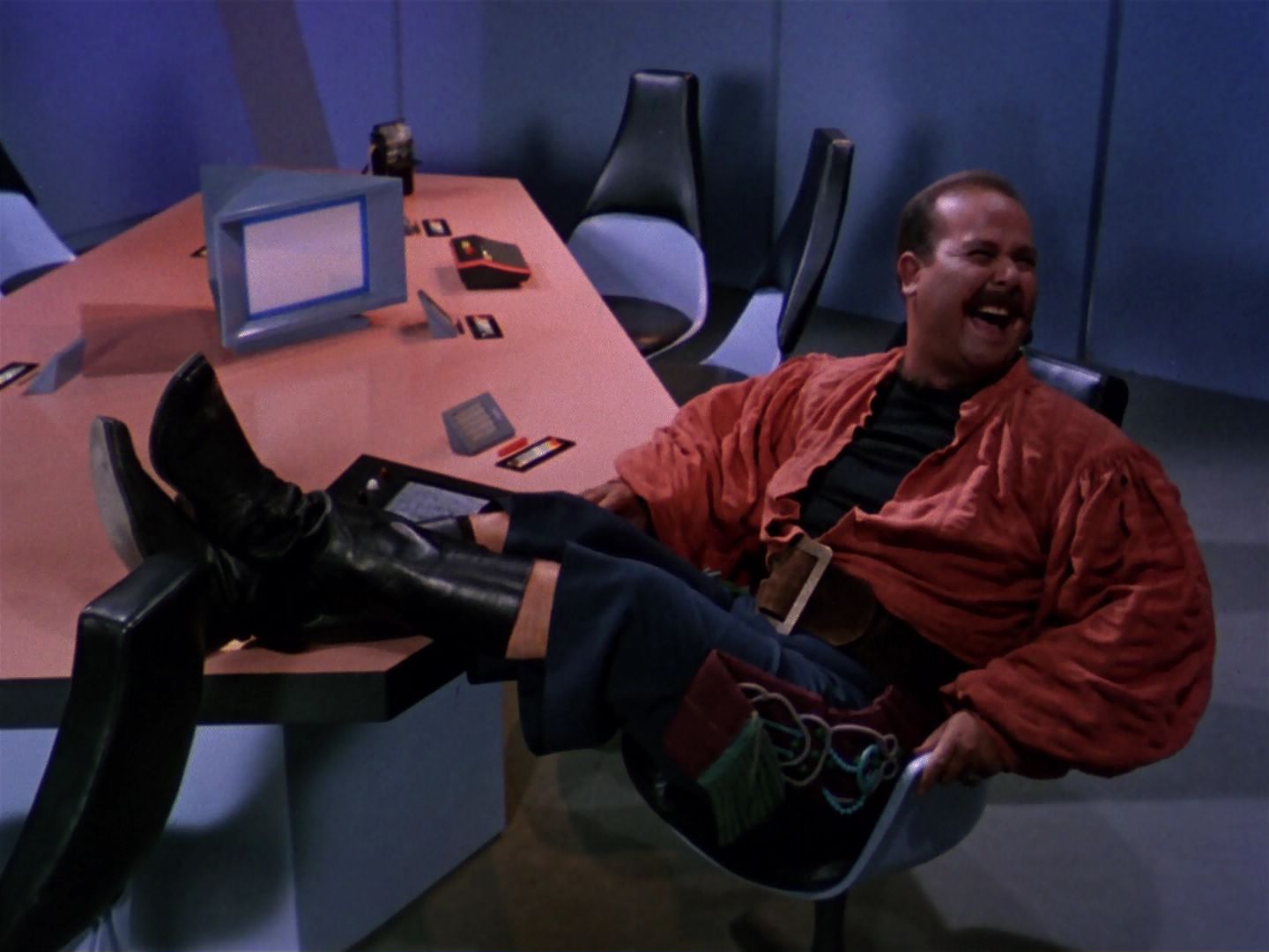 ariane179254_StarTrek_1x06_MuddsWomen_1431.jpg
