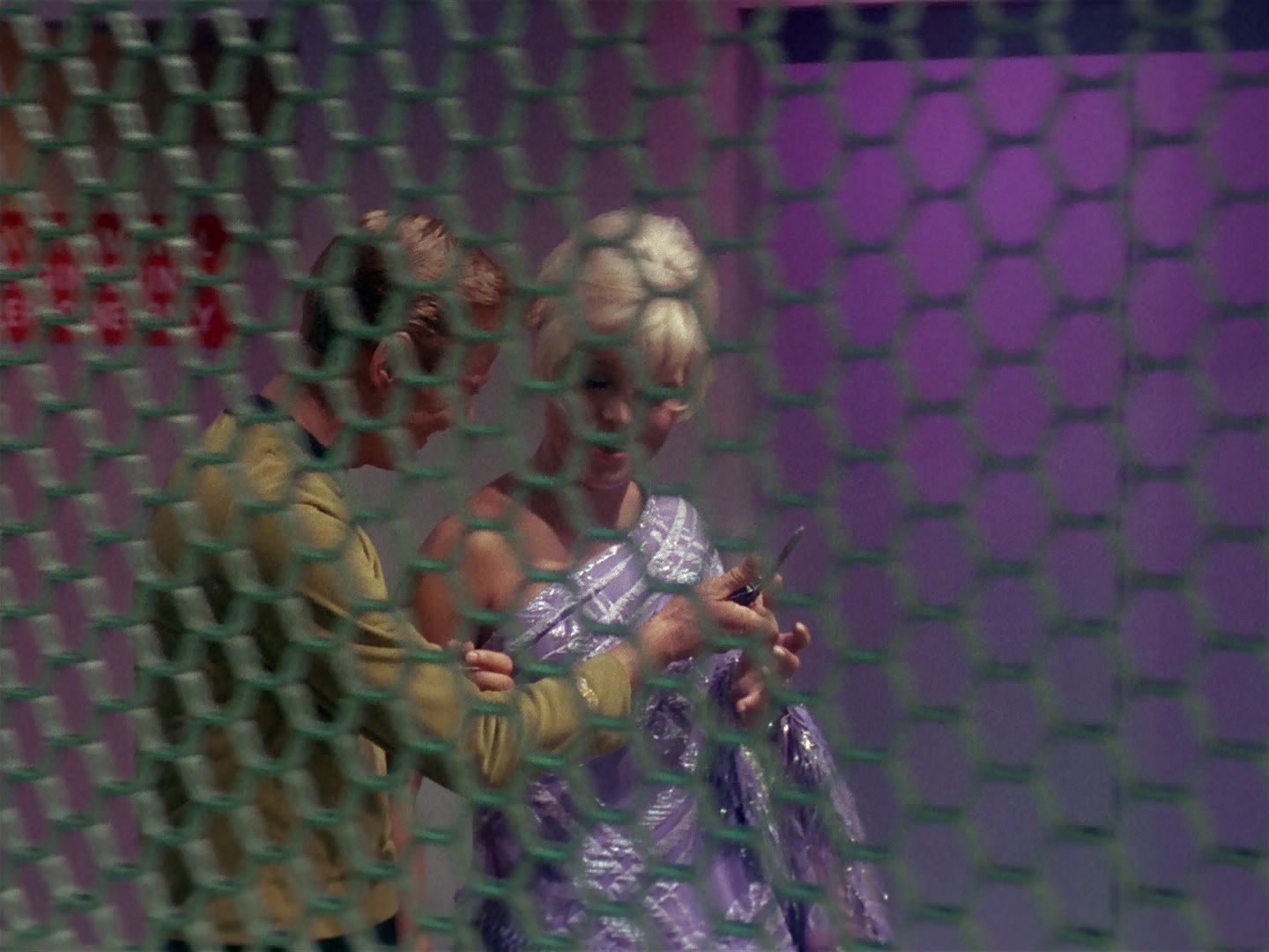 ariane179254_StarTrek_1x06_MuddsWomen_1463.jpg