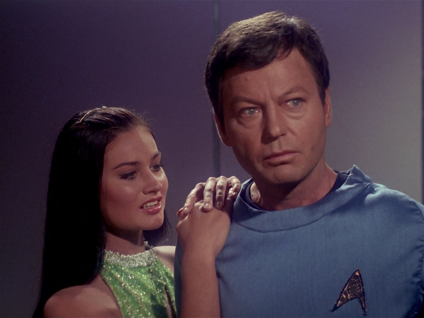 ariane179254_StarTrek_1x06_MuddsWomen_1531.jpg