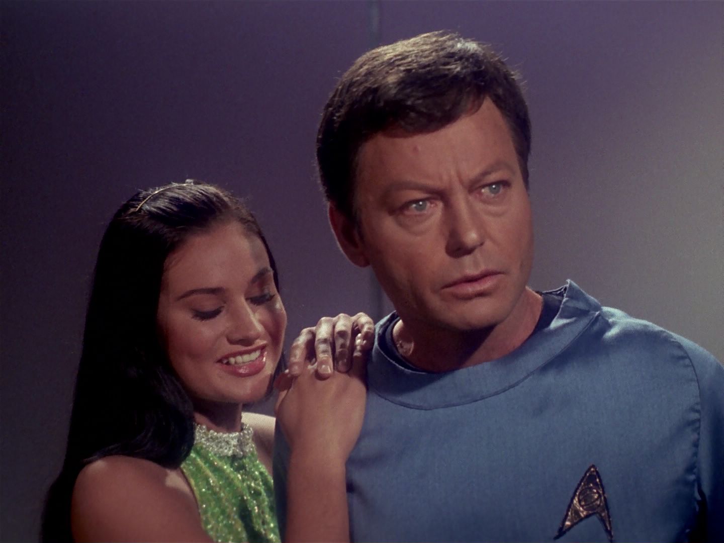 ariane179254_StarTrek_1x06_MuddsWomen_1534.jpg